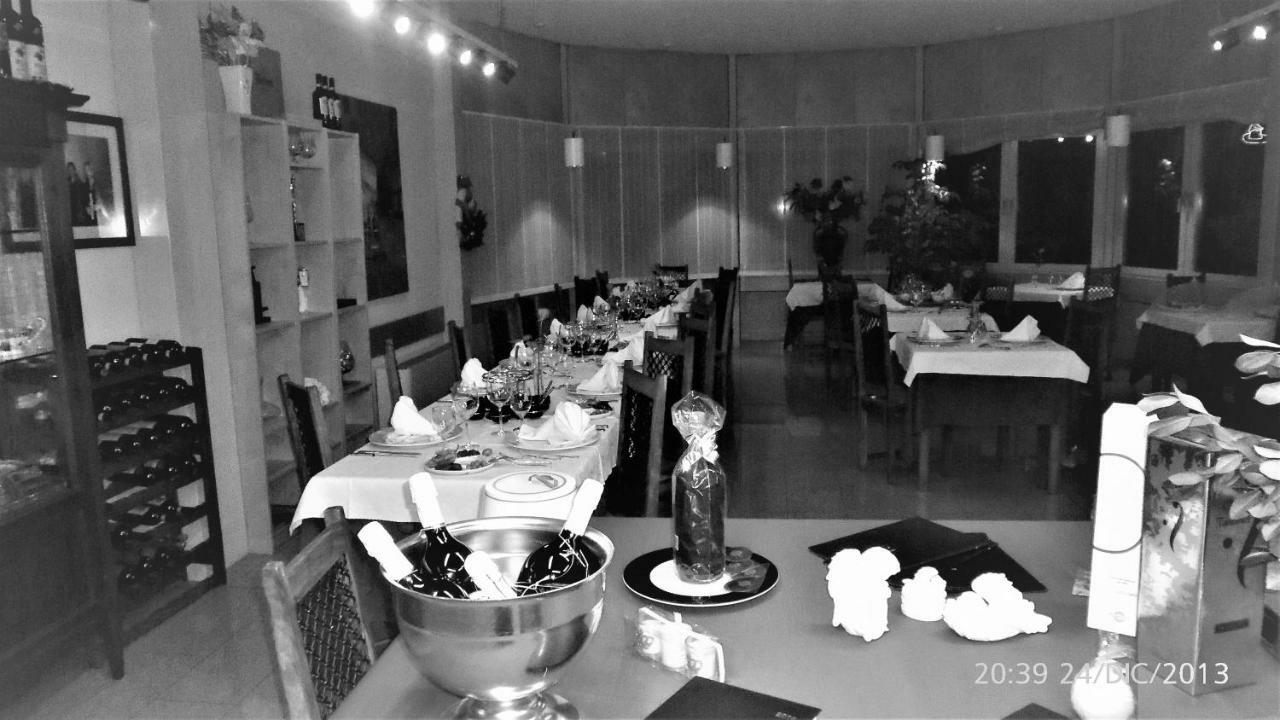 Hotel Della Posta Biasca Kültér fotó